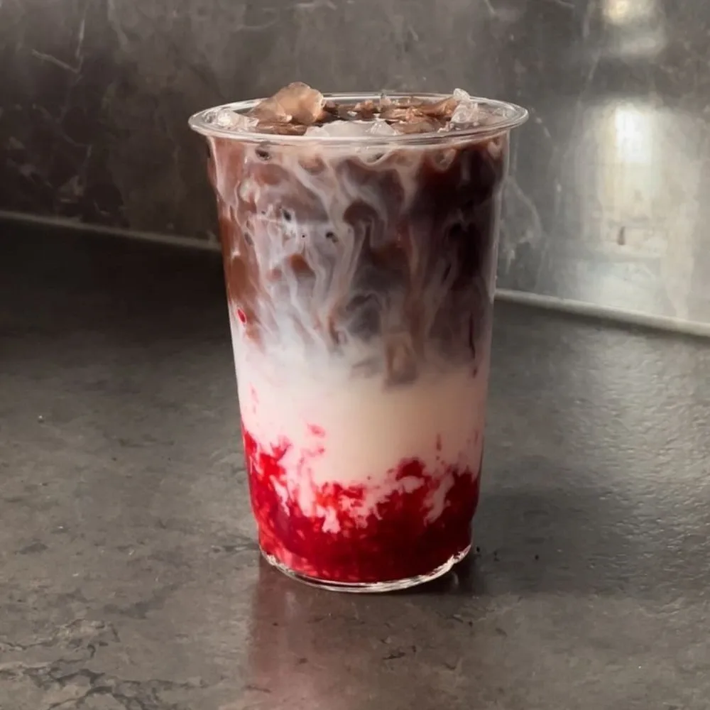Ice Pink Chocolate Latte